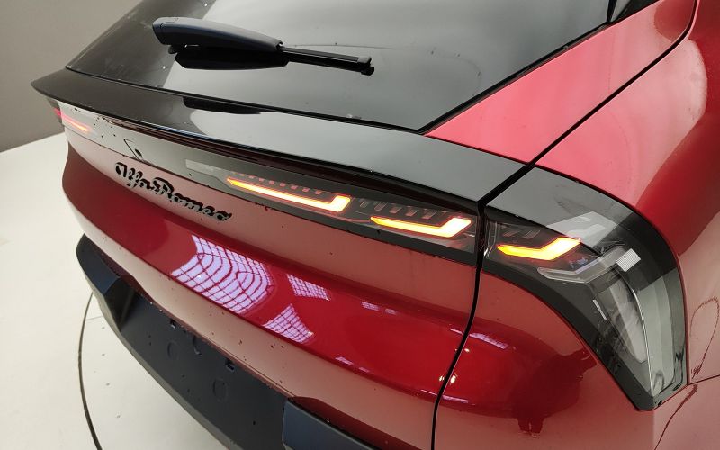 JUNIOR 1.2 136CV HYBRID EDCT6 SPECIALE
